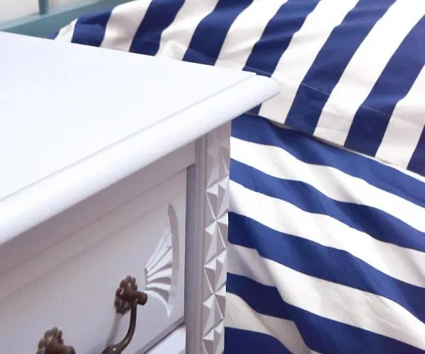 Le Chai @ Le Prielle بيت للعطل *